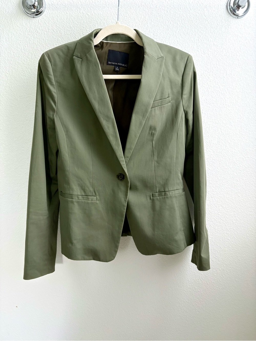 Banana Republic Olive Green Womens Blazer and Pants Suit Combo